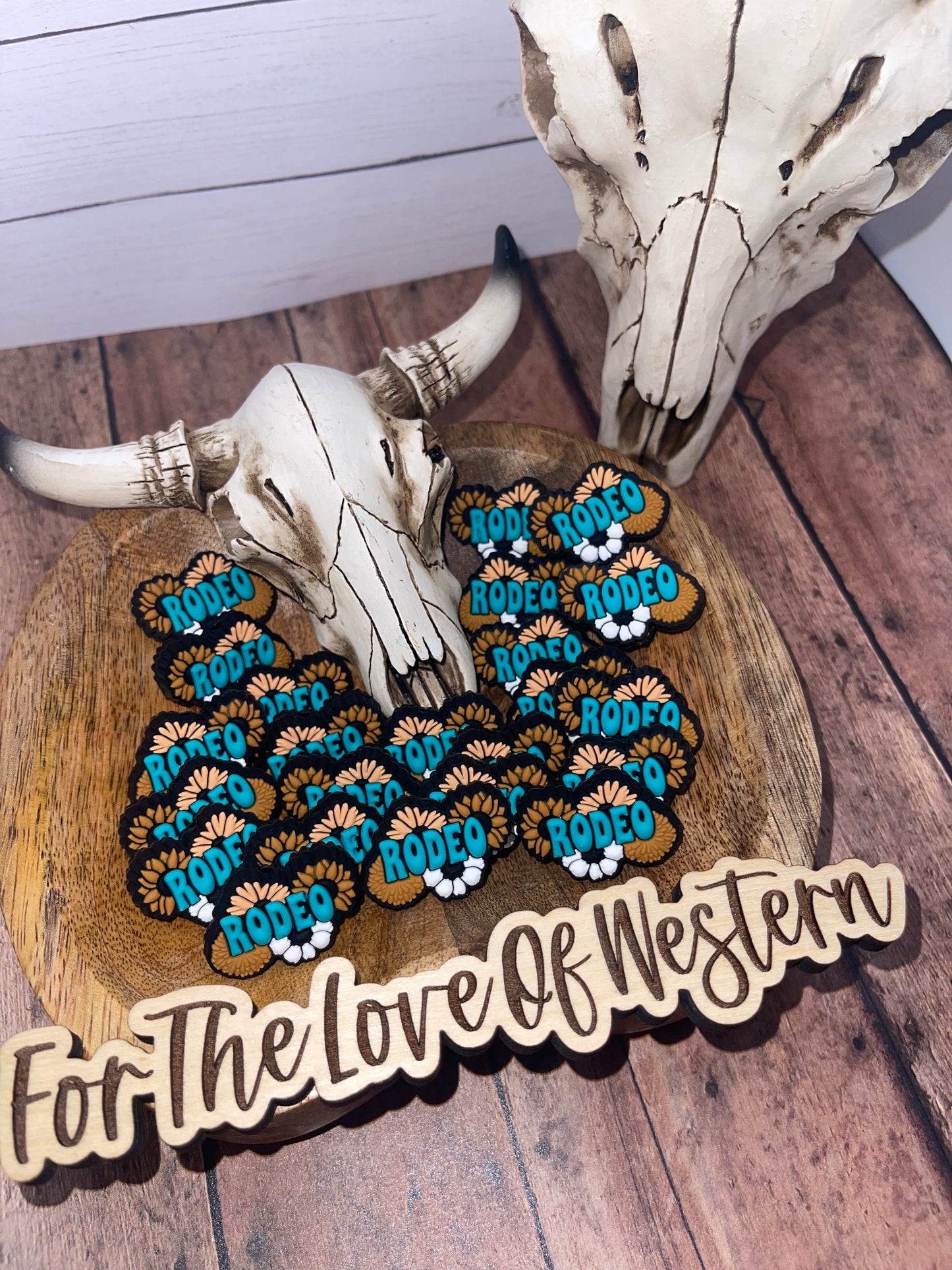 “RODEO” Flower Silicone Bead