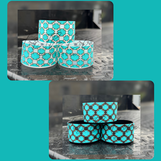 Turquoise Aztec 🩵 Silicone Tumbler Boot
