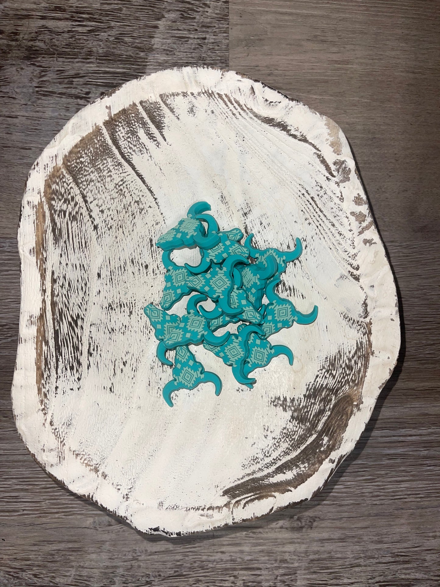 Exclusive Longhorn Aztec Focal