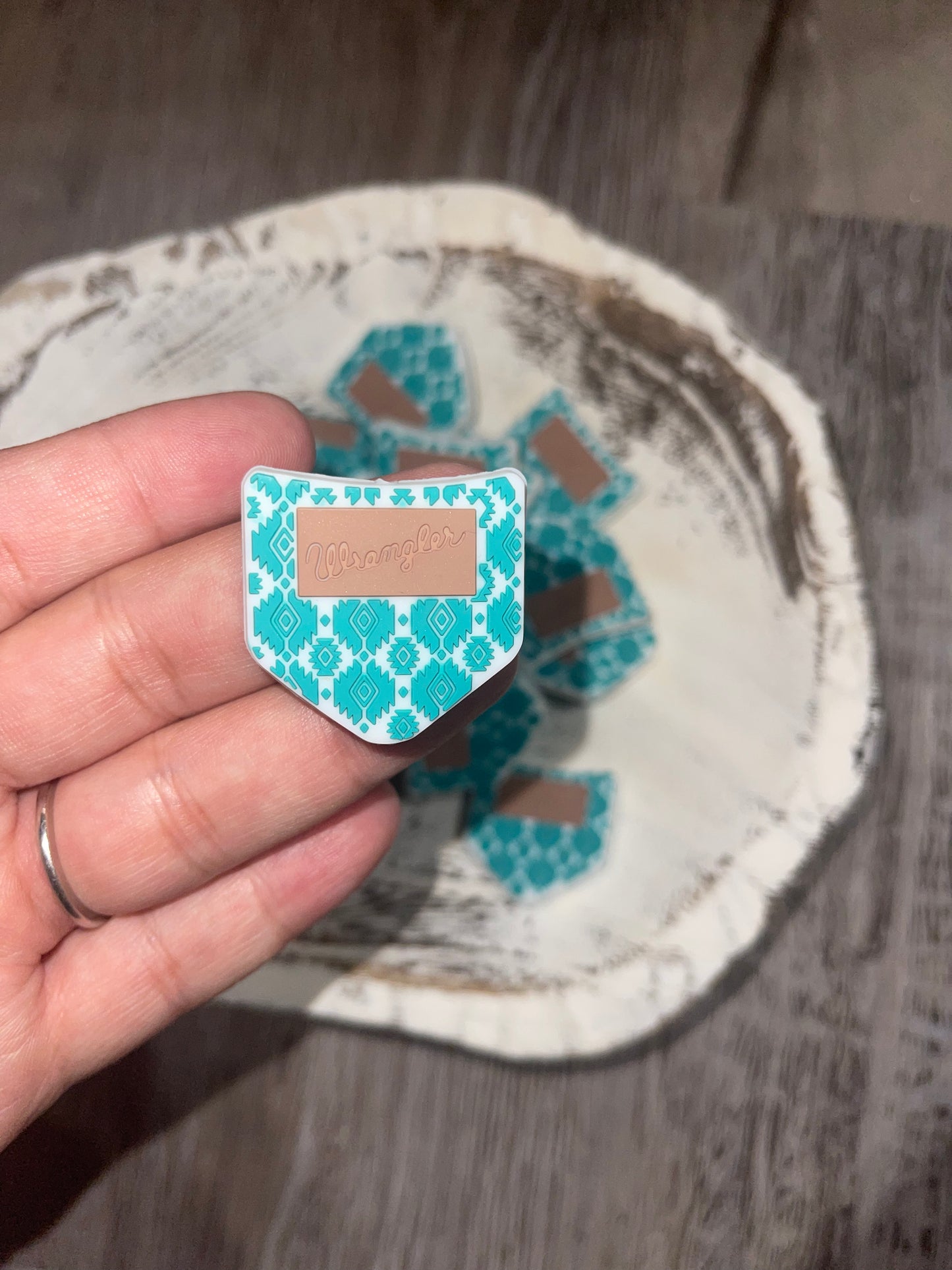 Exclusive Pocket Focal Bead