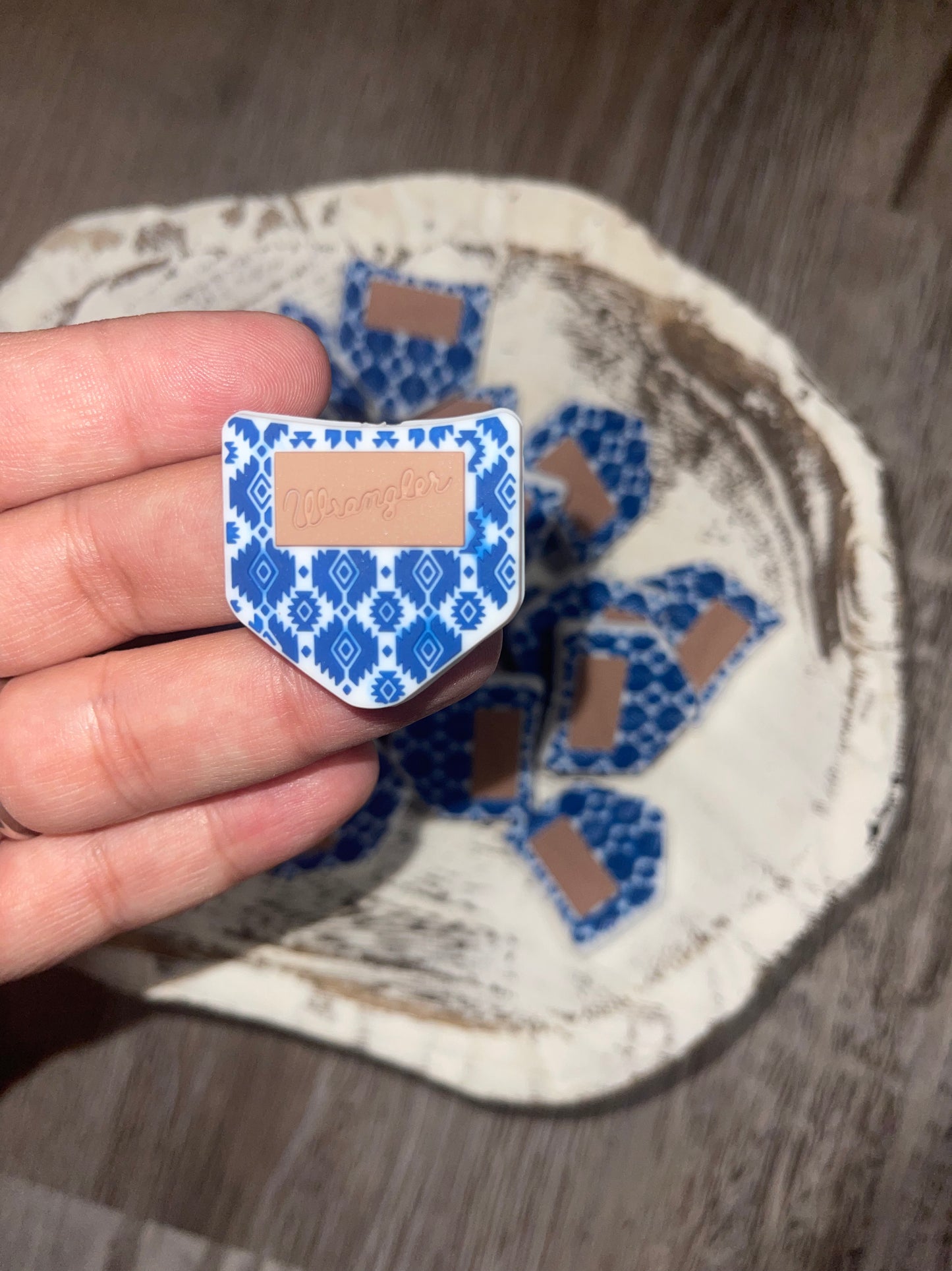 Exclusive Pocket Focal Bead