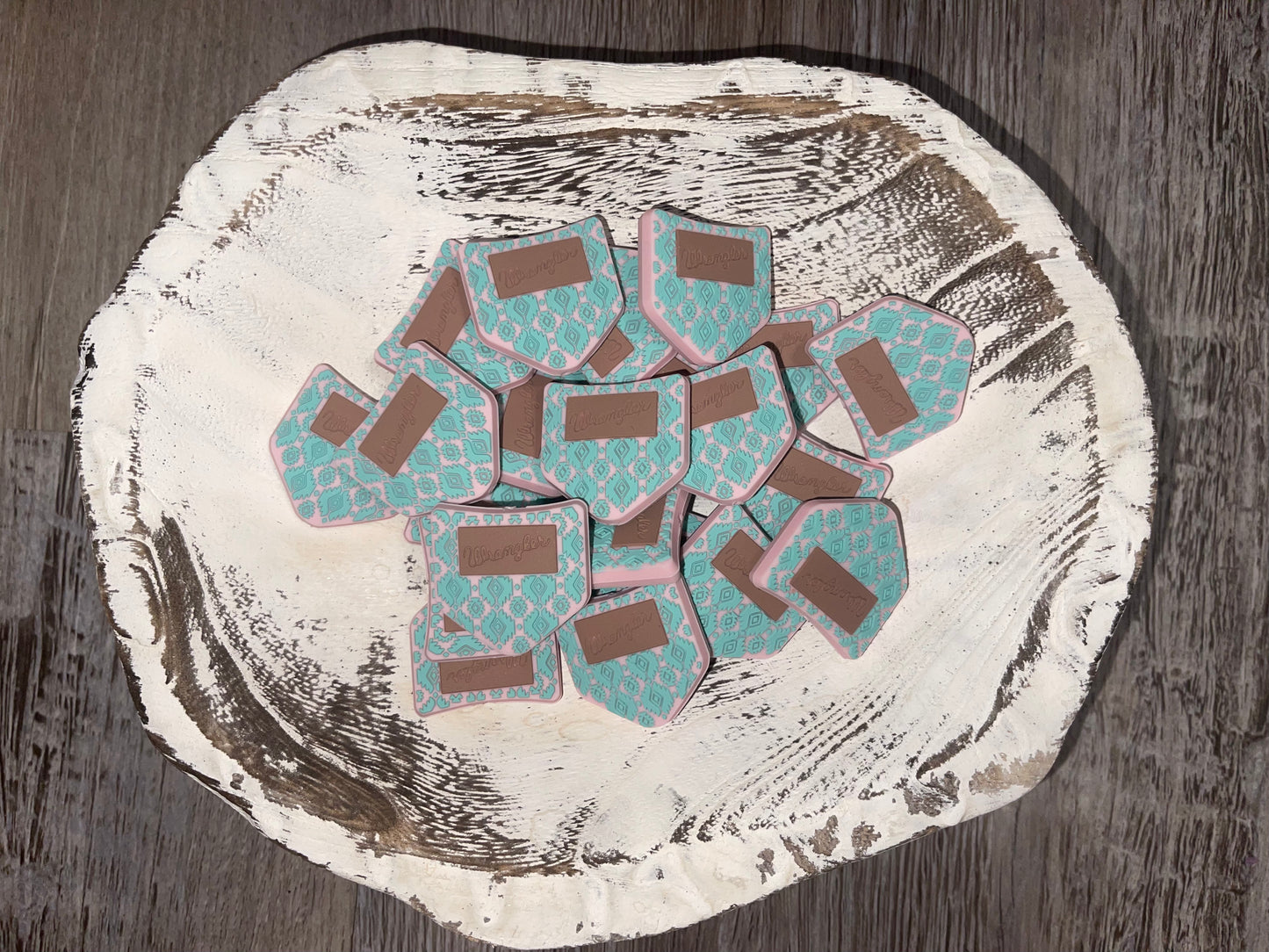 Exclusive Pocket Focal Bead