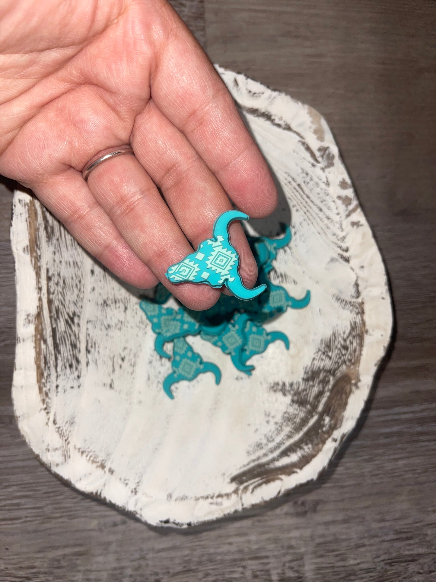 Exclusive Longhorn Aztec Focal