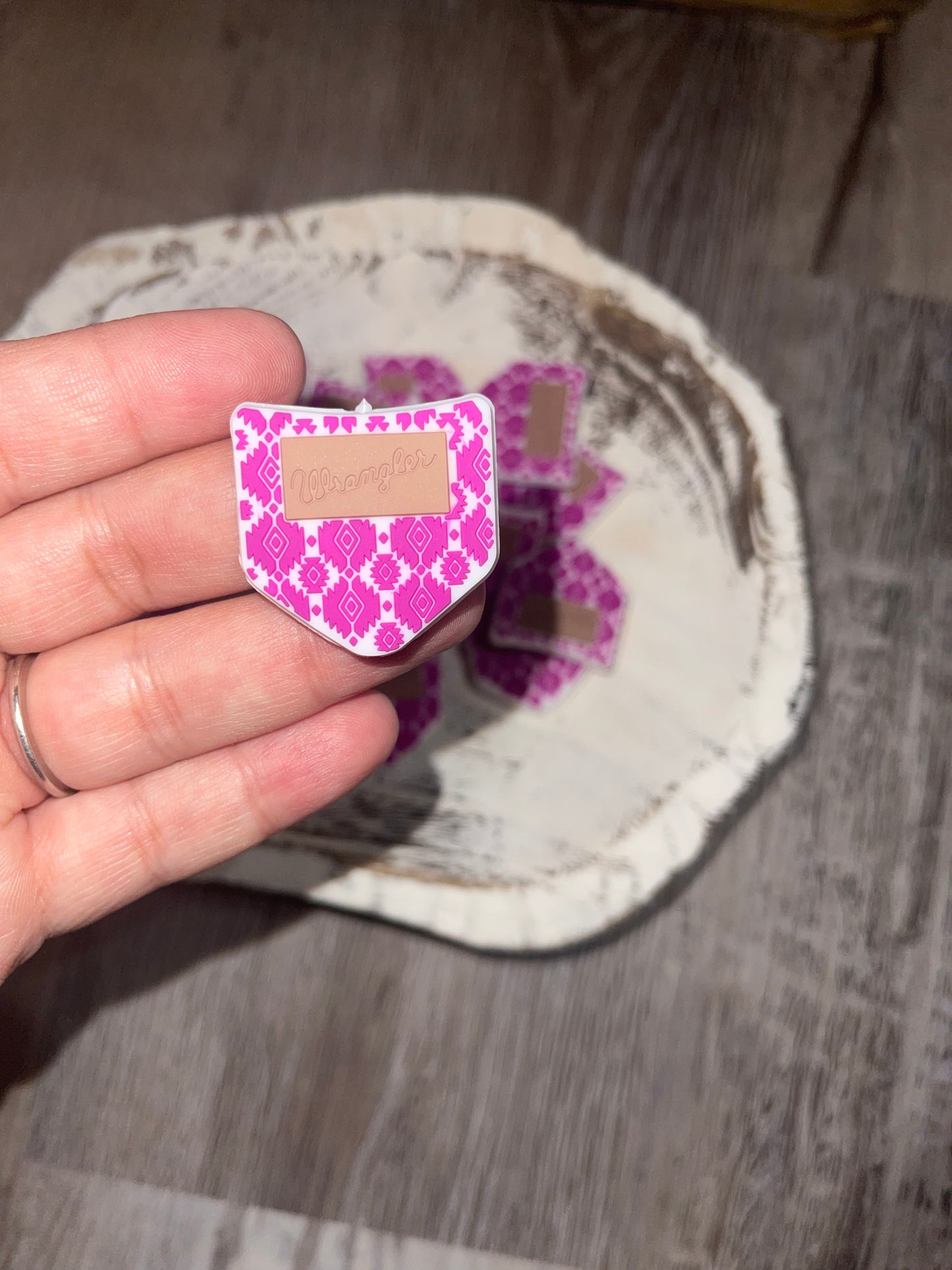 Exclusive Pocket Focal Bead