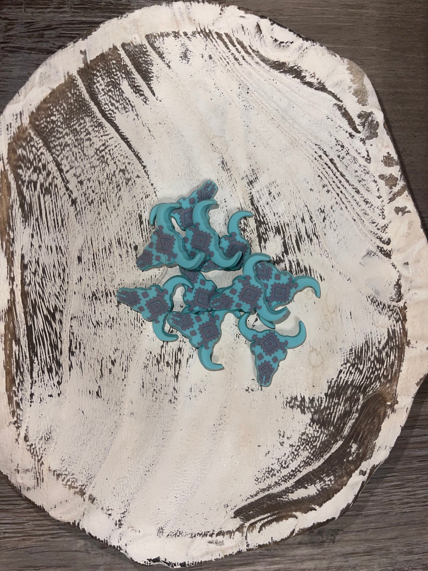 Exclusive Longhorn Aztec Focal