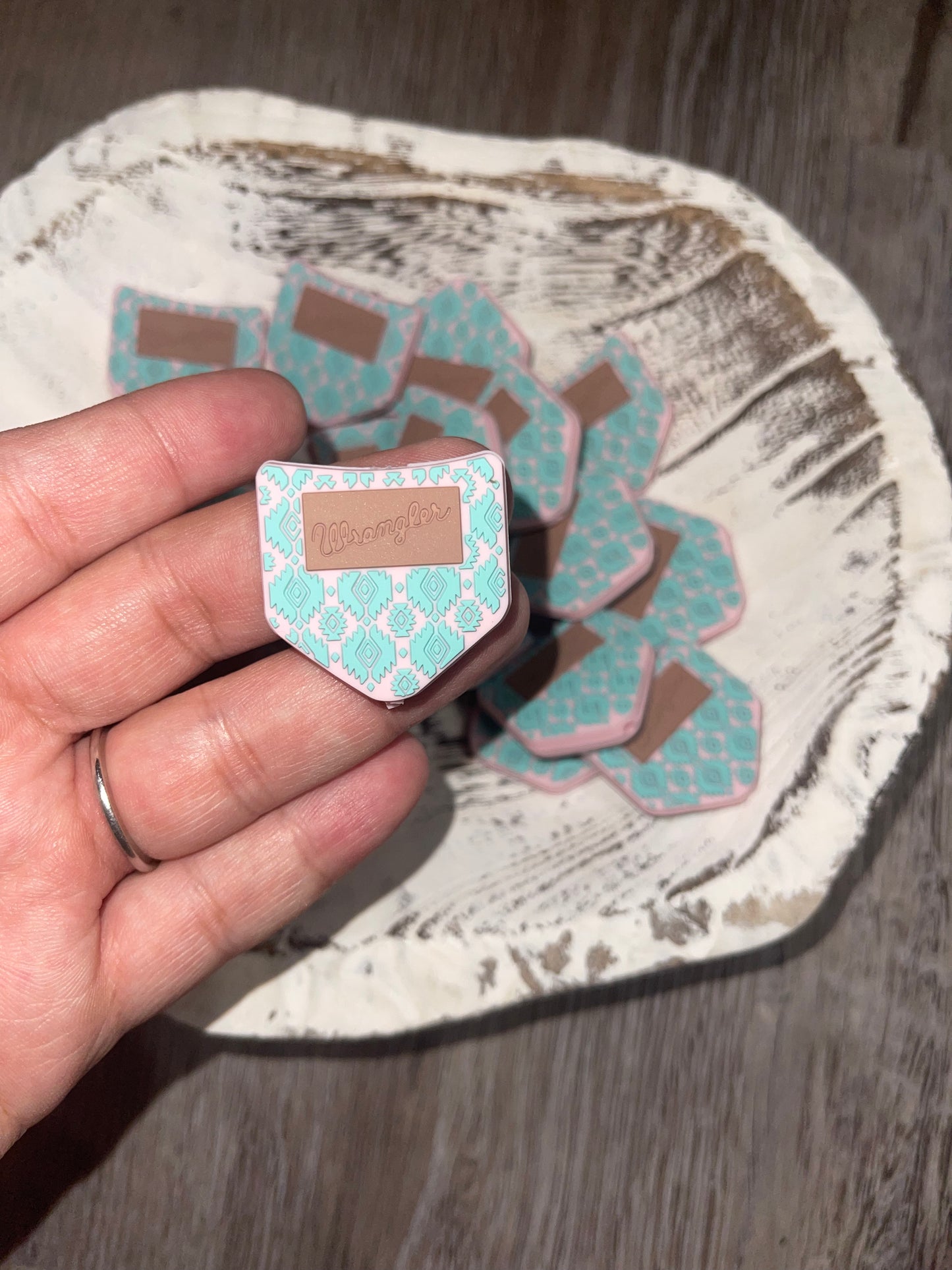 Exclusive Pocket Focal Bead