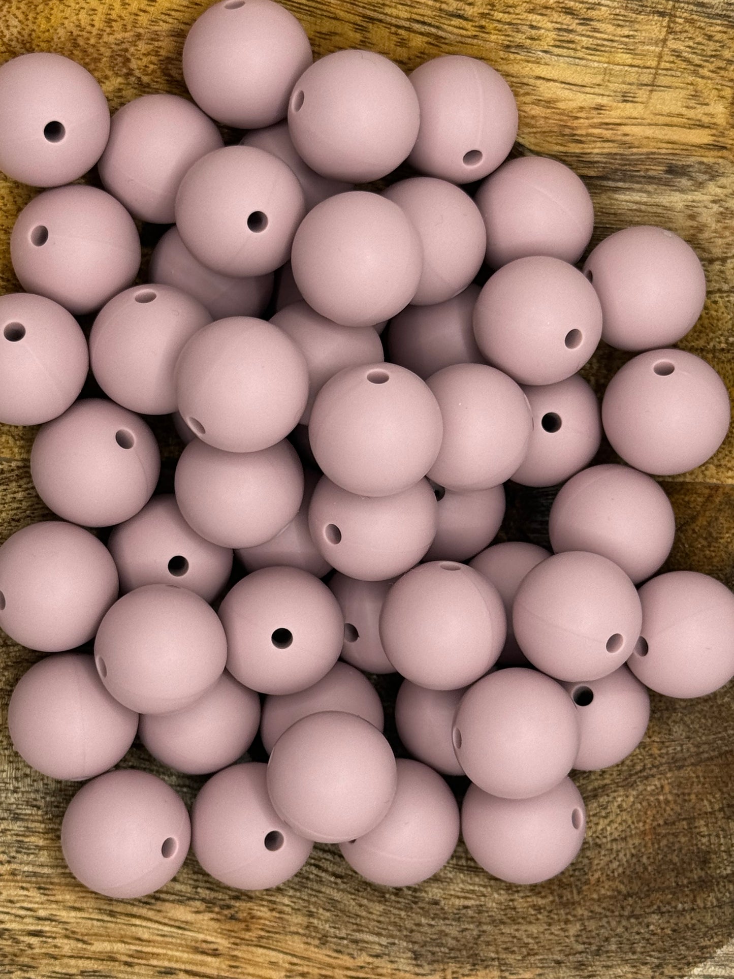 15mm Mauve Silicone Bead