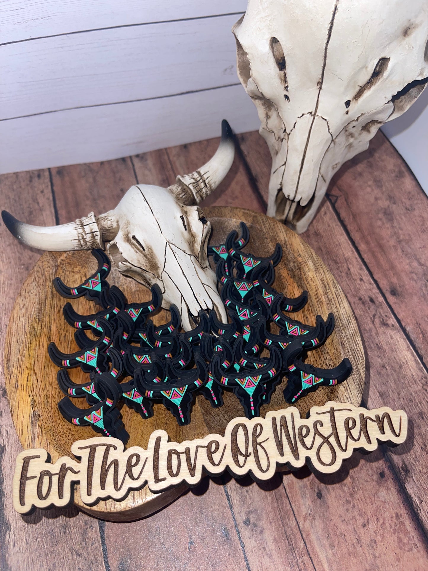 Native Longhorn Silicone Bead